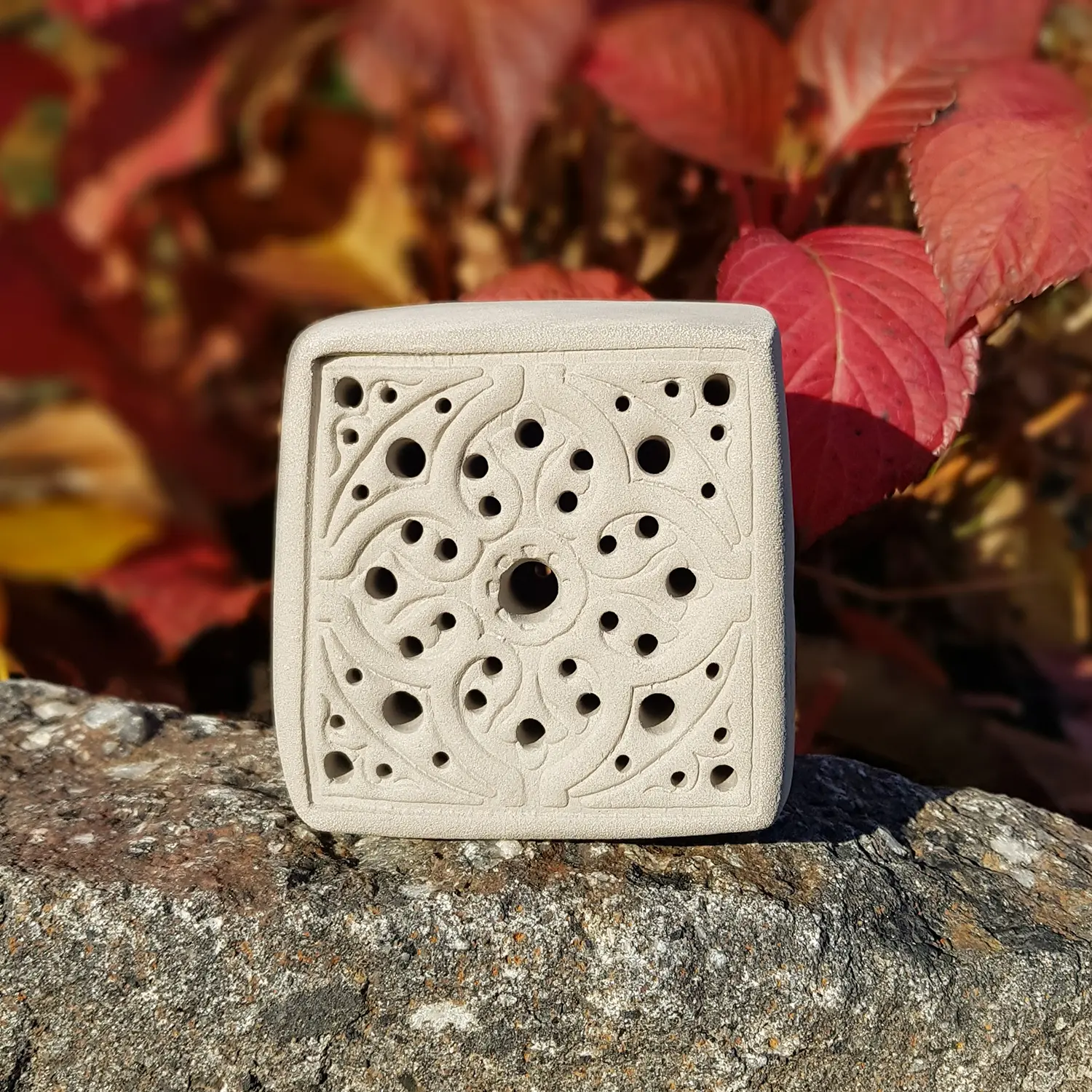 bienenstein-wildbienenhotel-sku-bs-sl-m013g