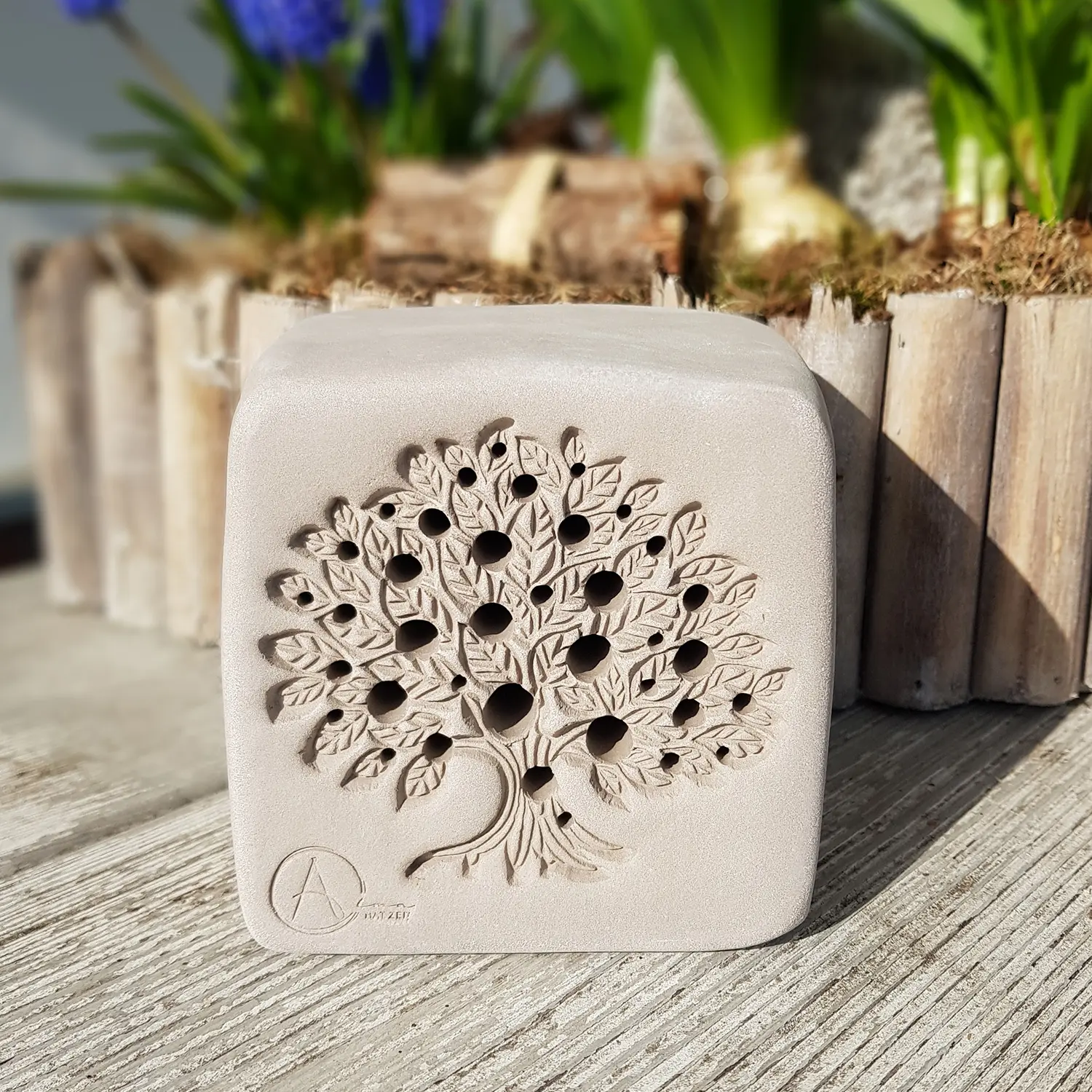 bienenstein-wildbienennisthilfe-sku-bs-oa-l001g