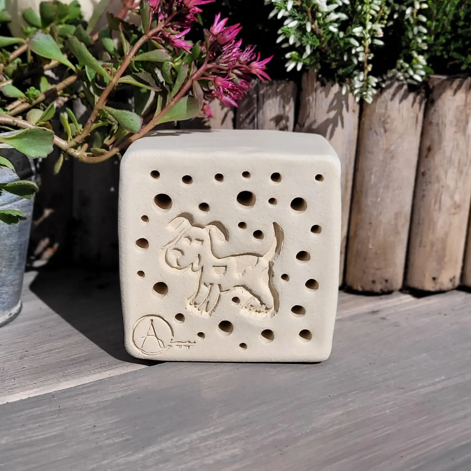 bienenstein-wildbienennisthilfe-sku-bs-oa-m016w