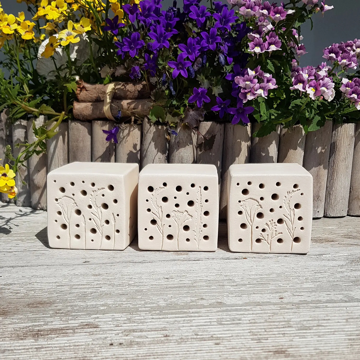 bienenstein-wildbienennisthilfe-sku-bs-oa-s002w