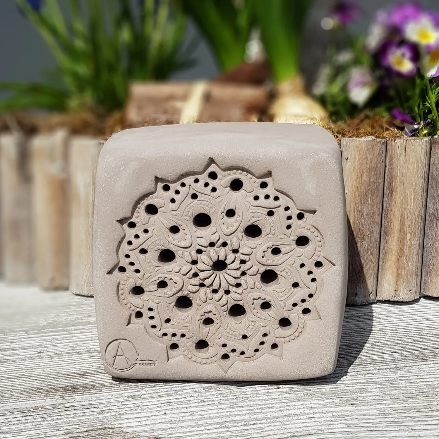 bienenstein-wildbienennisthilfe-sku-bs-oa-xl005g