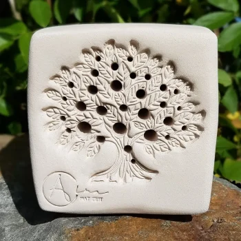 Bienenstein mit Muster - Baum